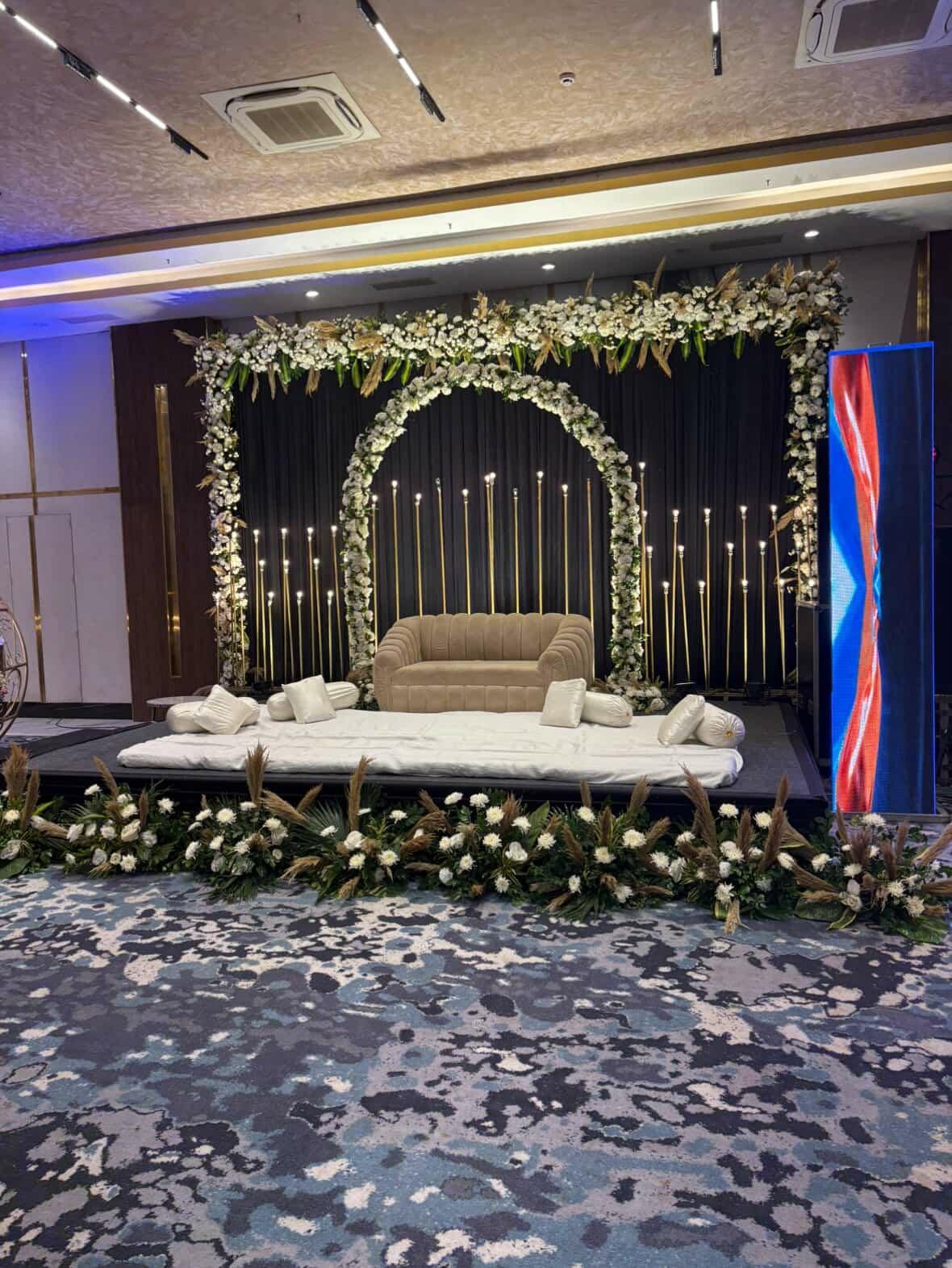 Artisanal Stage Illumination & Velvet Drapery #09