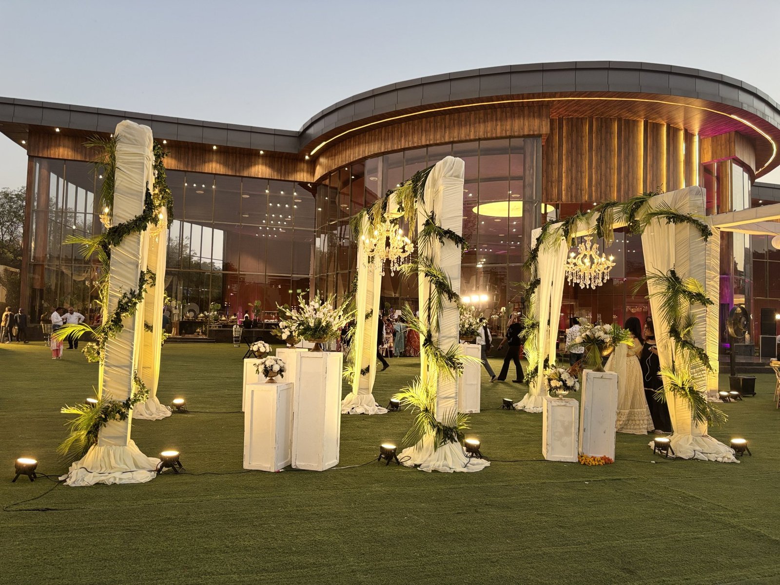 Omnia by Tivoli Magnificent Wedding & Mandap #02